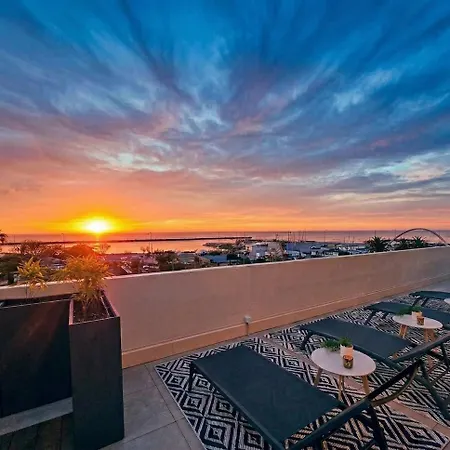 Face A La Mer, Superbe Roof Top, Vue Panoramique, Solarium, Clim