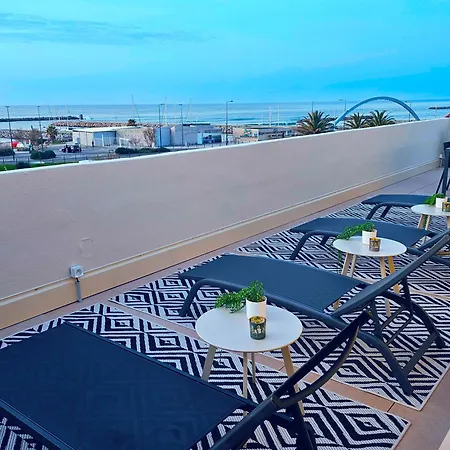 公寓 Face A La Mer, Superbe Roof Top, Vue Panoramique, Solarium, Clim 塞特港