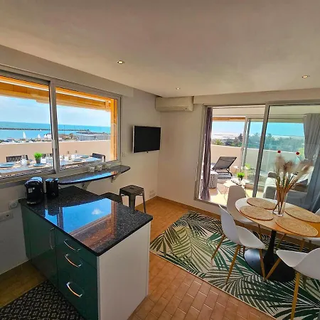Appartement Face A La Mer, Superbe Roof Top, Vue Panoramique, Solarium, Clim