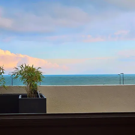 Face A La Mer, Superbe Roof Top, Vue Panoramique, Solarium, Clim Appartement Sète