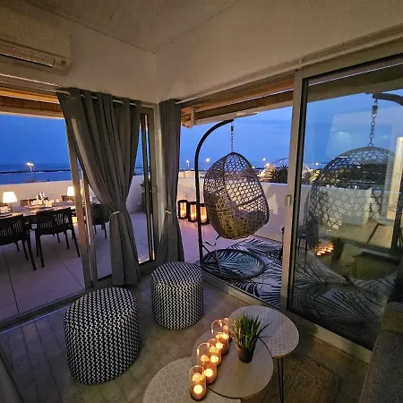 Appartement Face A La Mer, Superbe Roof Top, Vue Panoramique, Solarium, Clim *